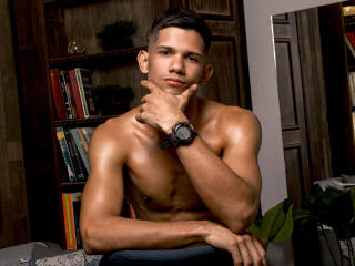 JohnBraxton - Live sex cam - 14147892