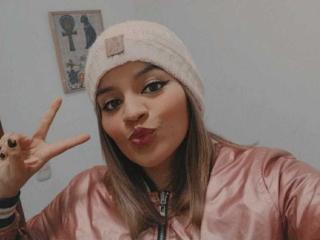 ElleRiver - Live porn &amp; sex cam - 14151196