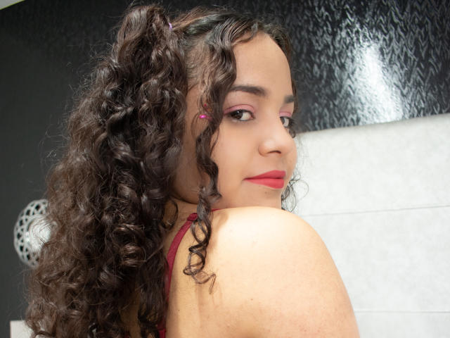 KendalJones - сексуальная веб-камера в реальном времени - 14169868