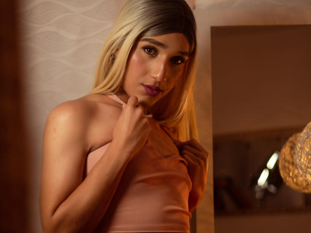 LiaMonteero - Live sex cam - 14173880