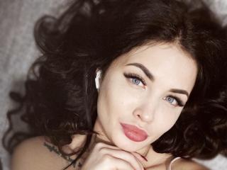 AnnaxRay - Live Sex Cam - 14197420