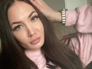 AnnaxRay - Live Sex Cam - 14197436