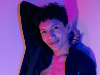 BodyHotX - сексуальная веб-камера в реальном времени - 14200072