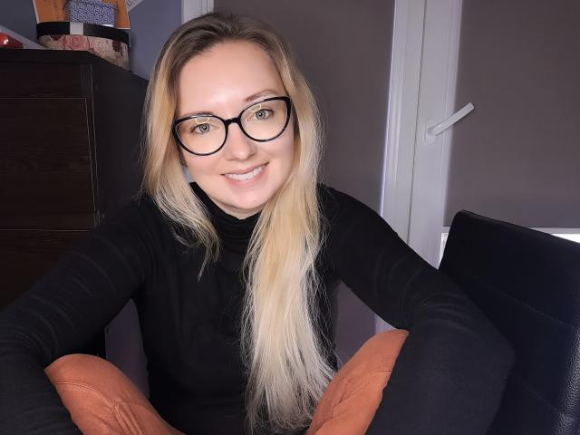 PrettyVicky - Live sexe cam - 14213168