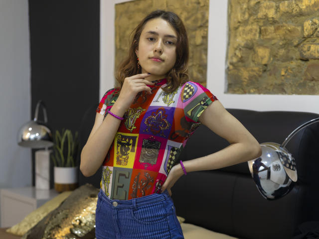 MinnaGarner - Live porn &amp; sex cam - 14215910