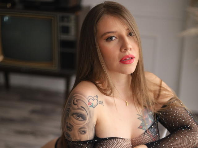 RouseMiller - Élő pornó és szexkamera - 14230402