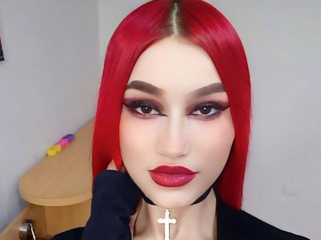 ChloeBeckham - Live Sex Cam - 14235290