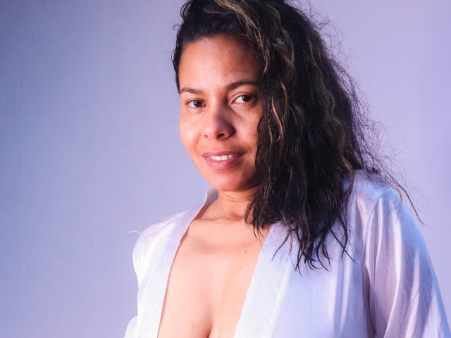 LuzAnna - Sexe cam en vivo - 14236562