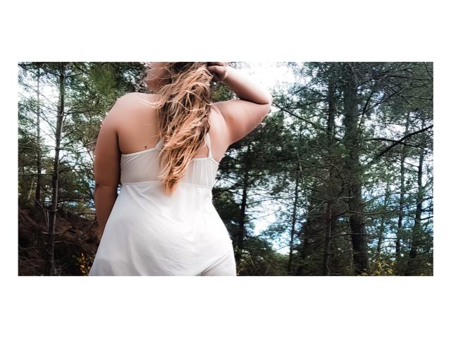 JuliaFrancaise - Élő pornó és szexkamera - 14242538