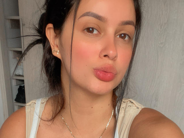 EmilyParkerr - Live Sex Cam - 14246258