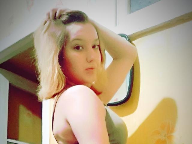 LydiaBlaire - Sexe cam en vivo - 14279510