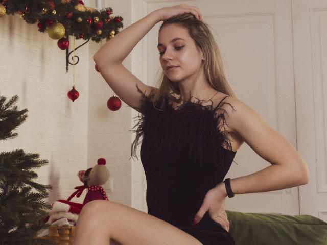 BelleSweet - Live porn &amp; sex cam - 14288010