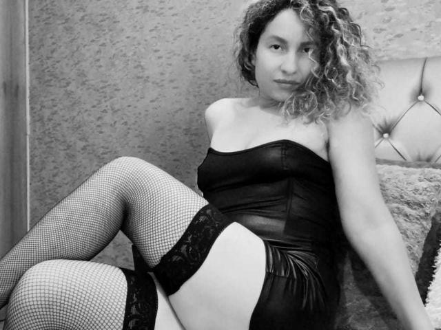 EroticSasha - Live porn &amp; sex cam - 14290182