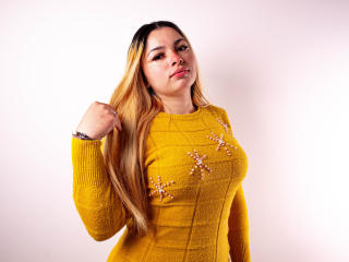 ZoeTurner - Live Sex Cam - 14295654