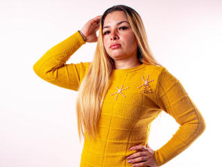 ZoeTurner - Live Sex Cam - 14295674