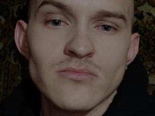 ErnestJoy - Live sexe cam - 14299842