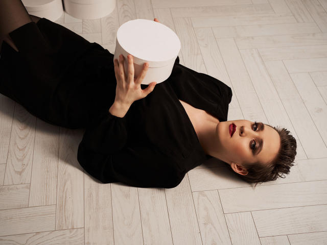 LauraSmitt - Live porn &amp; sex cam - 14305026