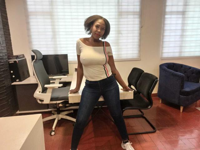 CorallHotty - ライブポルノ&amp;セックスカム - 14323314