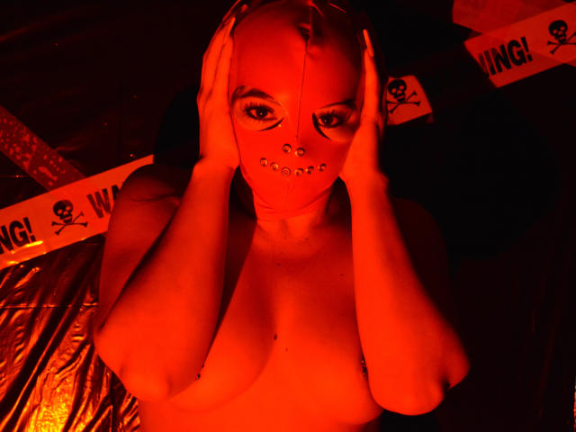 DirtySubNicolle - Live porn &amp; sex cam - 14345182