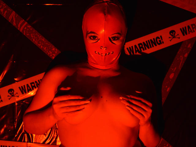 DirtySubNicolle - Live porn &amp; sex cam - 14345190