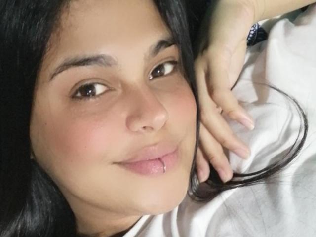 ElenaGommy - Live porno og sexkamera - 14357990