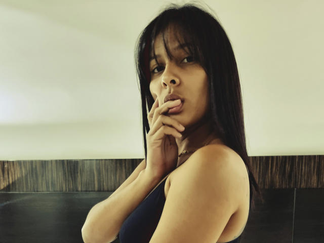 GirlMuss - Live porn &amp; sex cam - 14359814