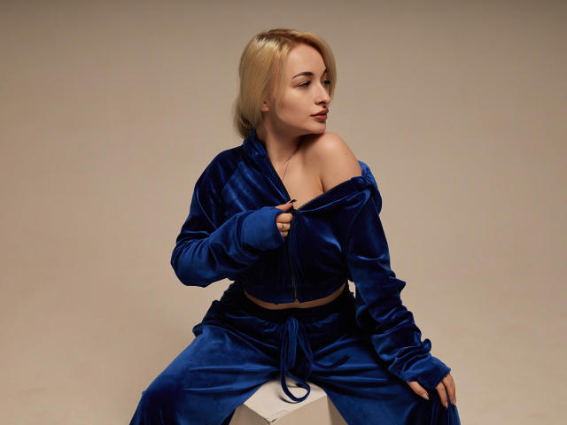 ValeryMiracle - сексуальная веб-камера в реальном времени - 14361006