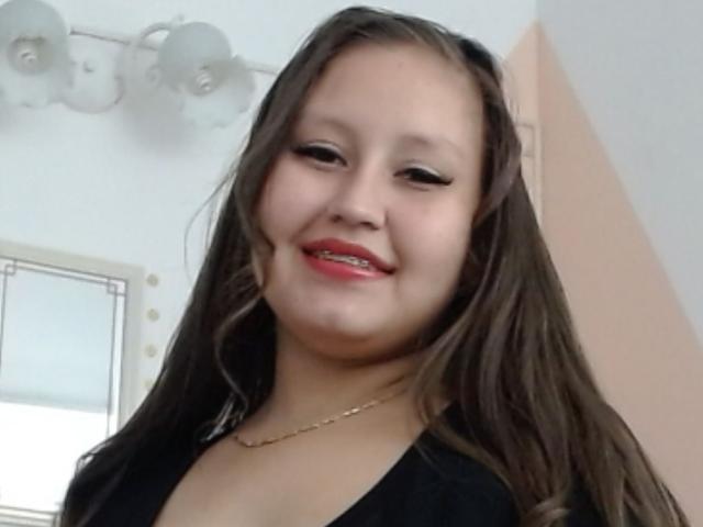 NikolWilson - Live porn &amp; sex cam - 14369822