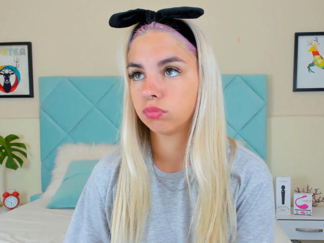 KimDenilo - 라이브 포르노 &amp; 섹스 캠 - 14373742