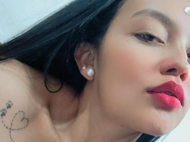 LuciBrown - Live sexe cam - 14378522
