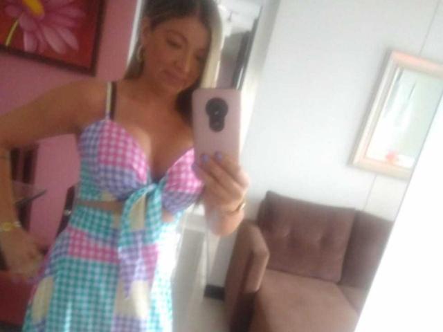 GiaMazzone - Live sexe cam - 14380142