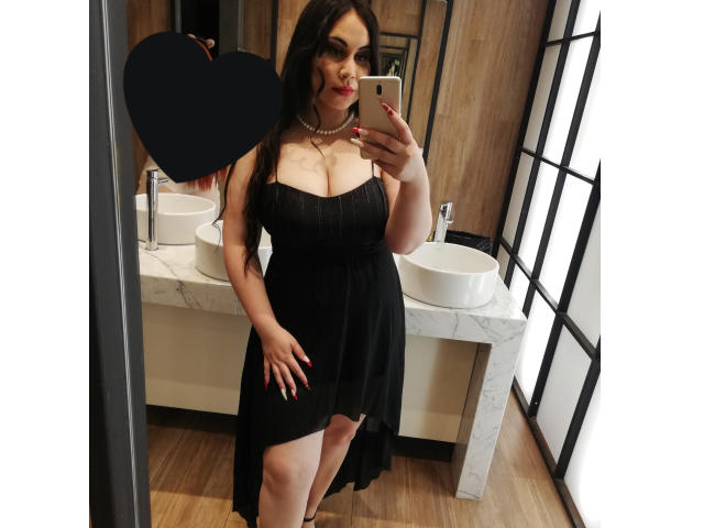 AgathaTaylorr - Sexe cam en vivo - 14381830
