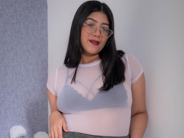 AlessaJames - сексуальная веб-камера в реальном времени - 14386062