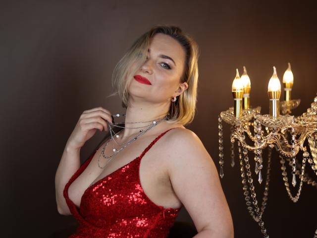 IvannaRich - Live Sex Cam - 14387170