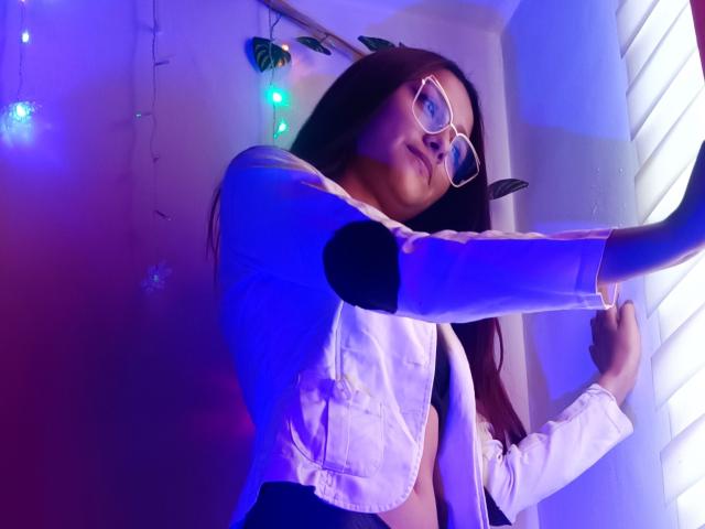 KatiaGrimaldi - Sexe cam en vivo - 14401318