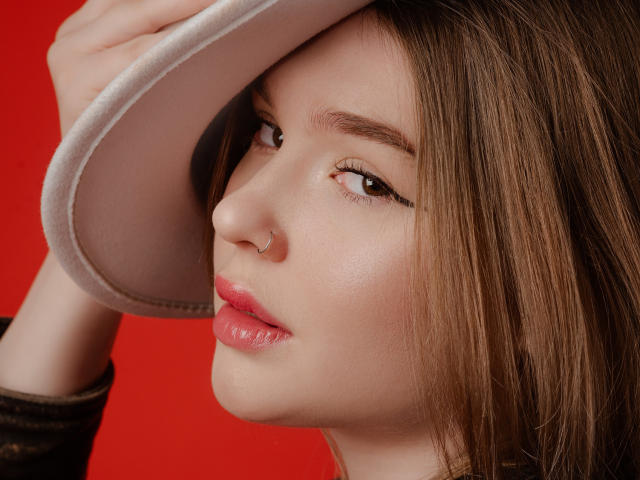 FionaLuvi - Live porn &amp; sex cam - 14401538