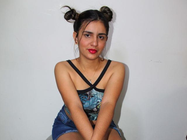 LupitaAdans - Live porn &amp; sex cam - 14404798