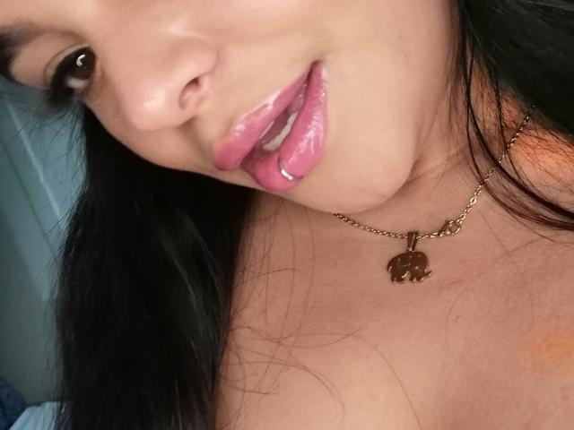 ElenaGommy - Live porn &amp; sex cam - 14406246