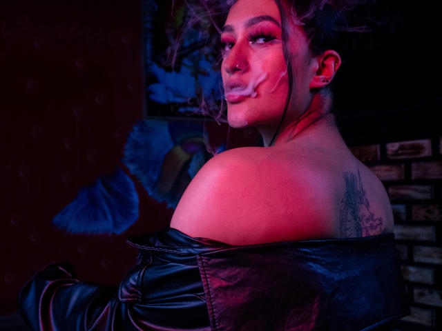 EmmaKourtny - Sexe cam en vivo - 14406254