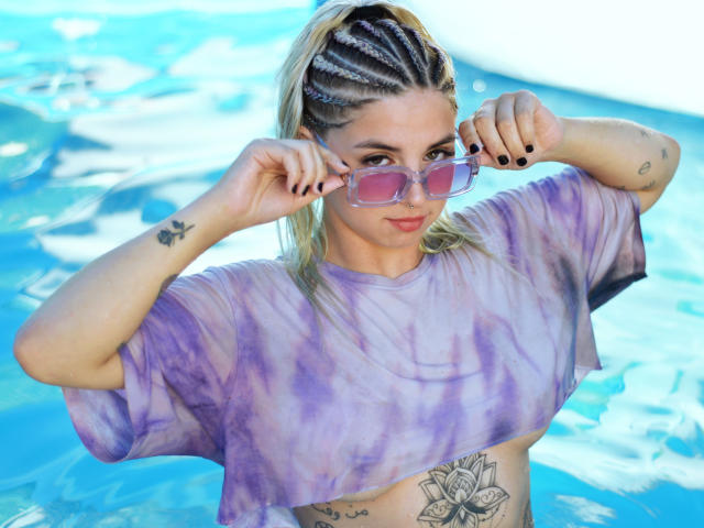 KimDenilo - сексуальная веб-камера в реальном времени - 14425198