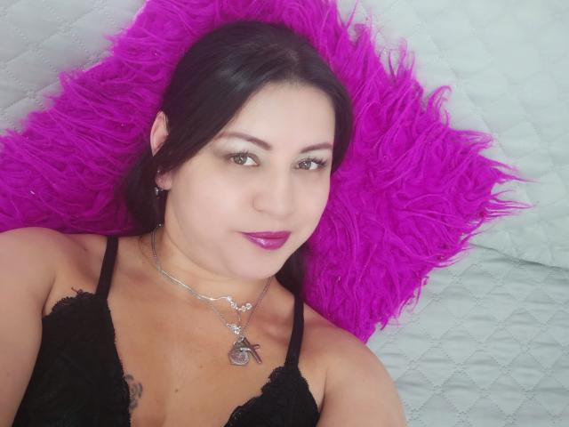 GabiFoks - Live sex cam - 14432922