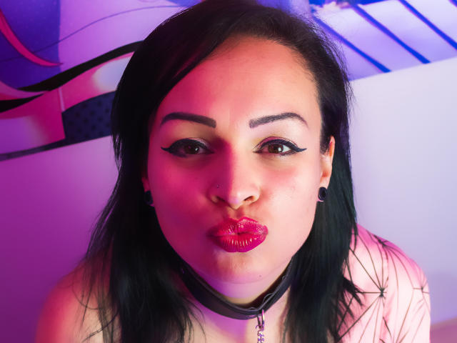 LeiaBenneth - Porno na żywo i seks kamera - 14441874