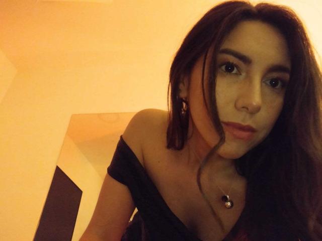 MiaReed - Live porn &amp; sex cam - 14447678