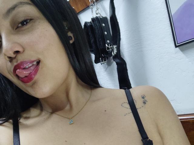 LuciBrown - Sexe cam en vivo - 14458642