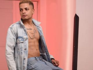 JohnyColer - Live sex cam - 14462038