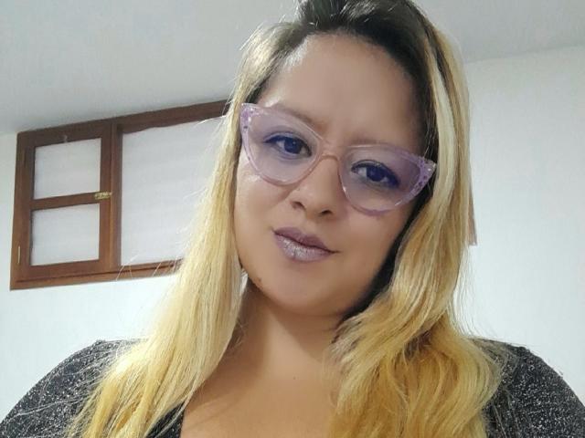 SaraMoreti - Live porn &amp; sex cam - 14481422