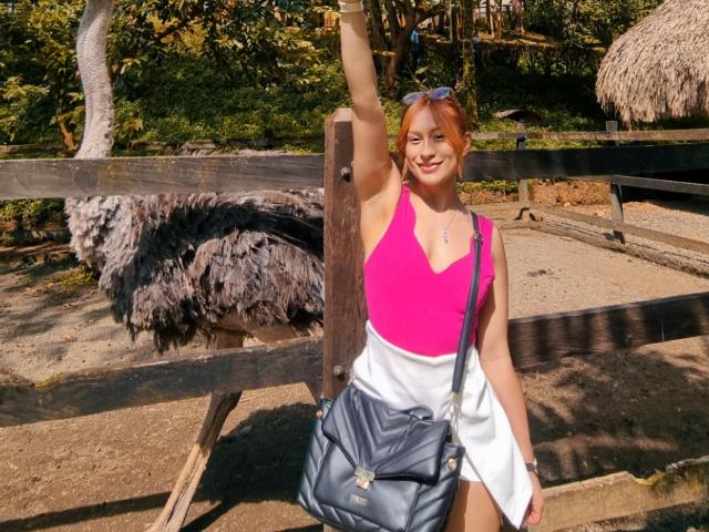 AliceSchmit - Camera khiêu dâm &amp; quyến rũ trực tiếp - 14482674