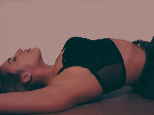 ChloeMercer - Live porn &amp; sex cam - 14499174