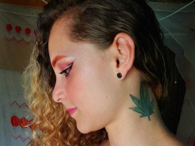 AnahiCollins - Camera khiêu dâm &amp; quyến rũ trực tiếp - 14513610