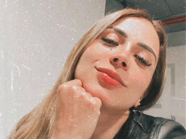 ValeriaSaenzHot - Live Sex Cam - 14523998